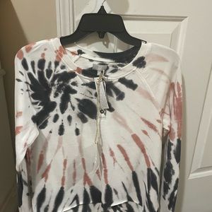True Kraft long sleeve tie die light sweatshirt